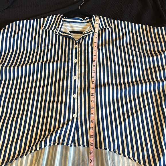 Hi-low button down tunic shirt - Picture 7 of 8